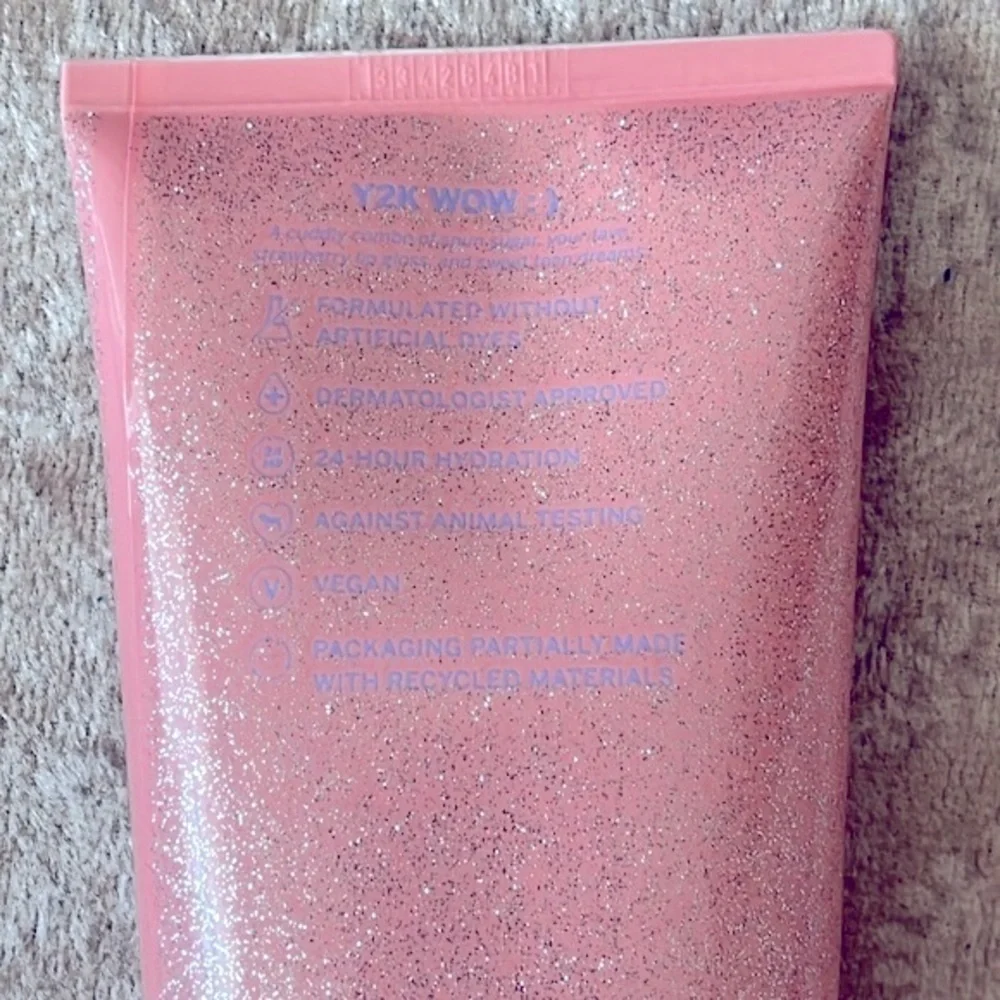 Brand New Victoria’s Secret Set Lotion Pink Stripes Key & Cardholder Lip Gloss